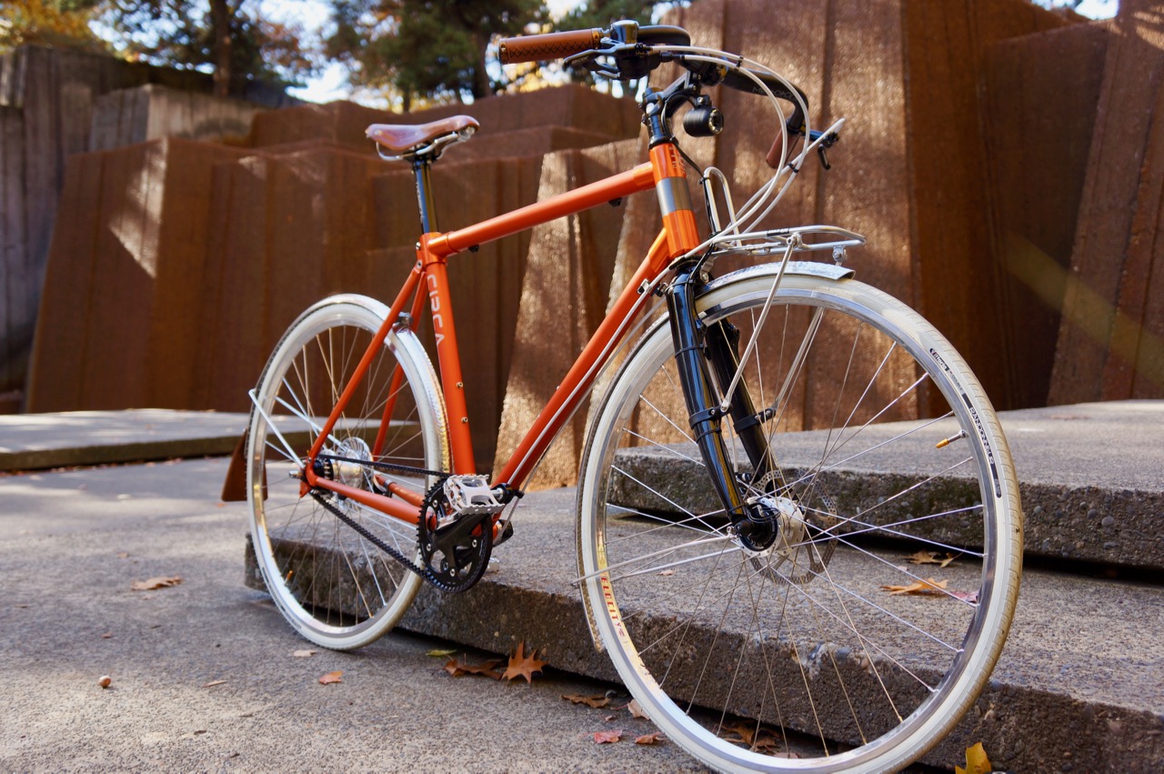 Custom store commuter bike